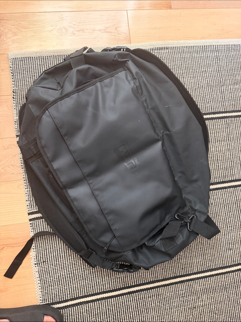 Ashbury Black duffel / backpack